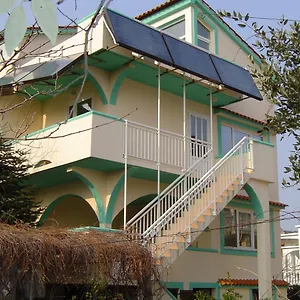 Apartman Tina, Lopar