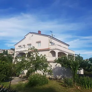 Affittacamere By The Sea, Lopar