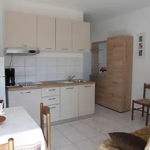 Appartamento 602, Lopar